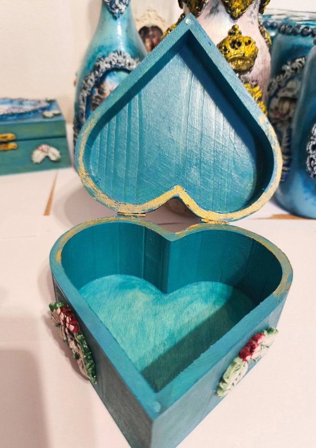 Cutie vintage pentru bijuterii