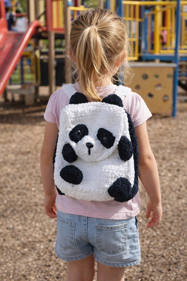 Panda rucsacel