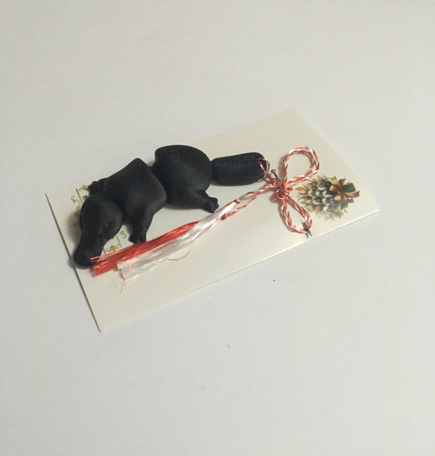 Micul Ornitorinc-Mărțișor Minimalist & Pin Urban