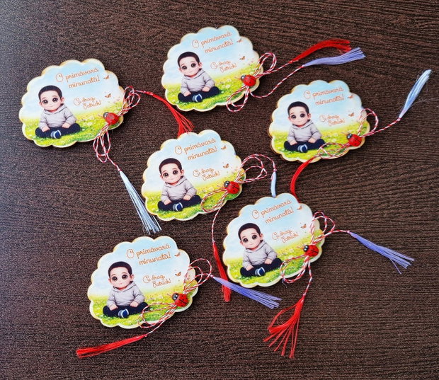 Martisor MAGNETIC Personalizat - Fetita/Baietel