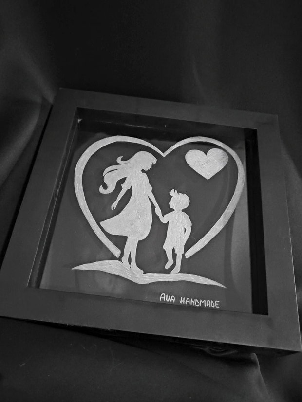 Lampă LED Personalizată  - La Mulți Ani - MAMA de BAIAT - Gravata Manual