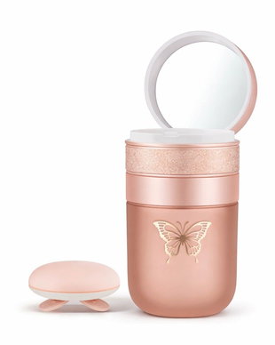 Fond de ten Cushion Butterfly Air Difuman 30g  Textura aerata, aspect natural si luminos