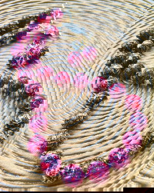 Colier magnezit rosu