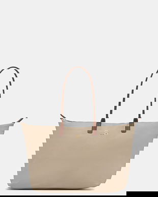 Tommy Hilfiger poseta