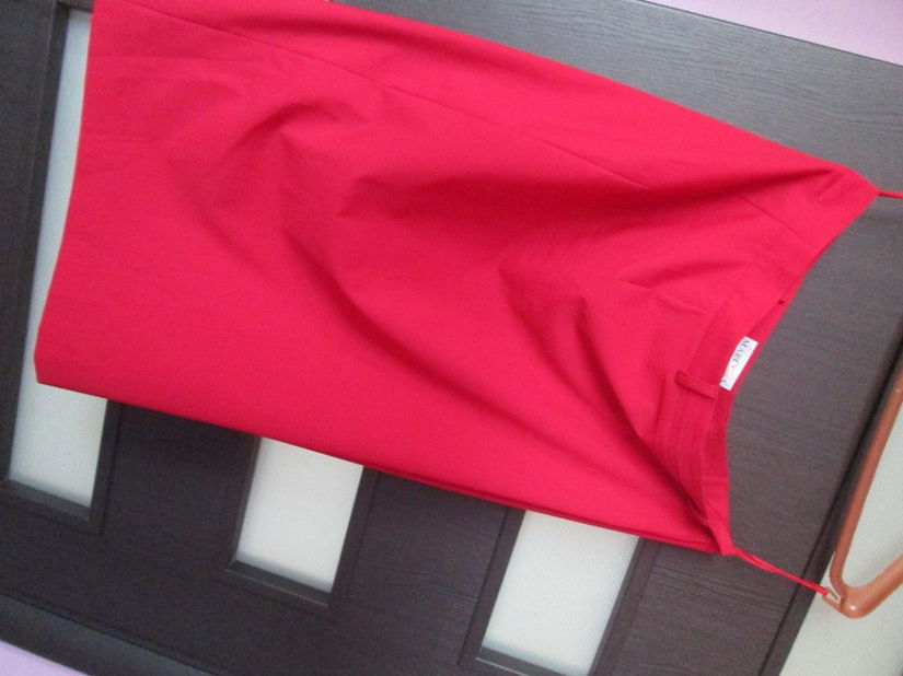 fusta rosie eleganta Marcona  44