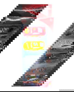 Set 4 Masinute Cars, 9 cm &ndash; Masinute Metalice Curse pentru Copii