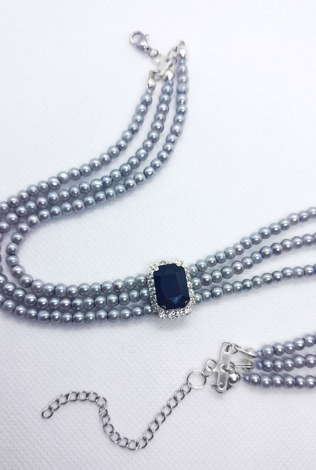 Colier tip chocker din perle de sticlă și cristal