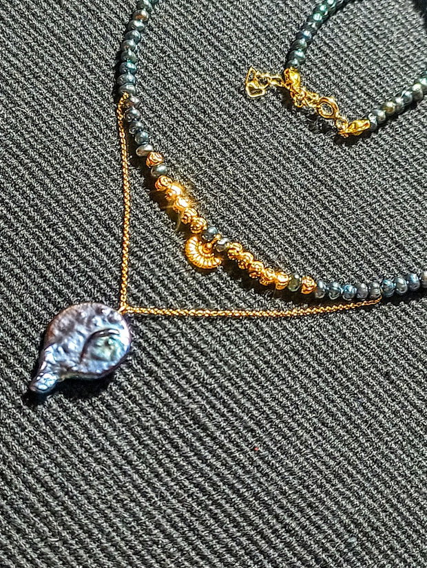 Colier argint vermeil perle naturale de cultura negre irizatii charm lant argint placat cu aur minimalist boho chic trendy