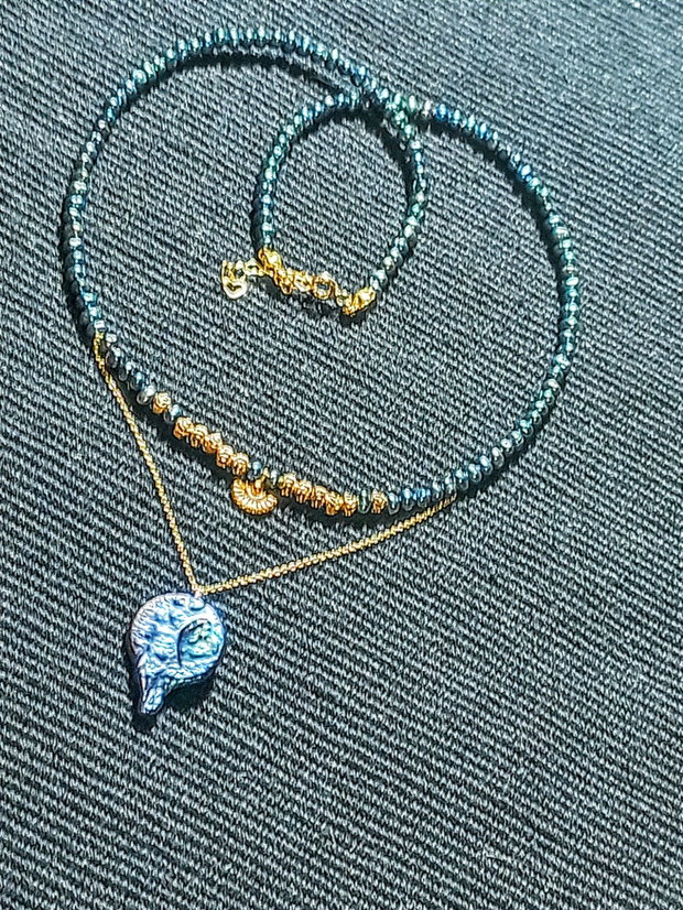 Colier argint vermeil perle naturale de cultura negre irizatii charm lant argint placat cu aur minimalist boho chic trendy