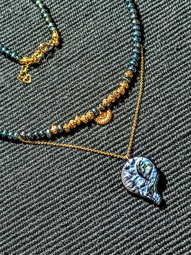 Colier argint vermeil perle naturale de cultura negre irizatii charm lant argint placat cu aur minimalist boho chic trendy