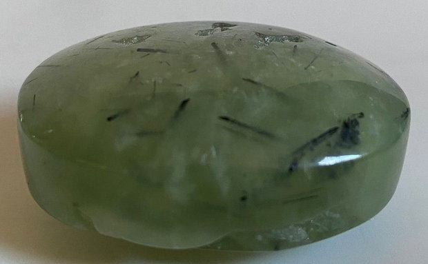 Prehnit - Palm Stone din piatra semipretioasa