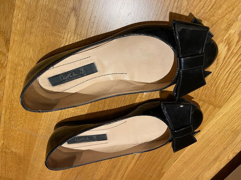 Balerini Cristhelen B. din Piele Lacuita