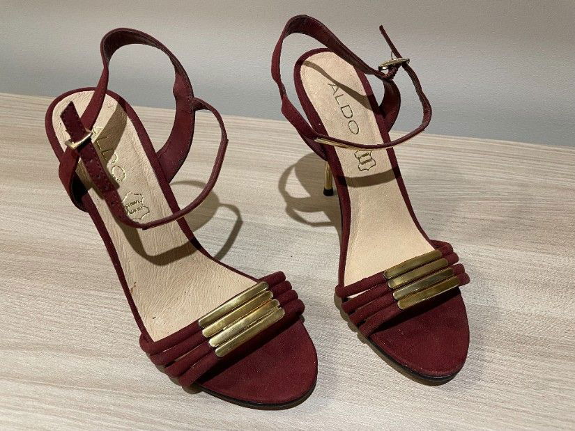 Pantofi Aldo stilati