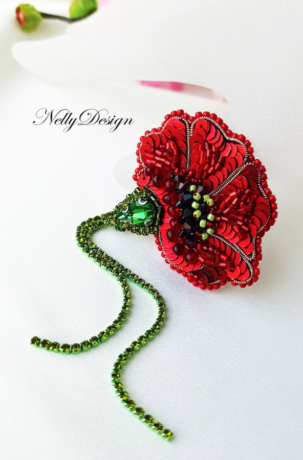 Mac - Brosa broderie manuala