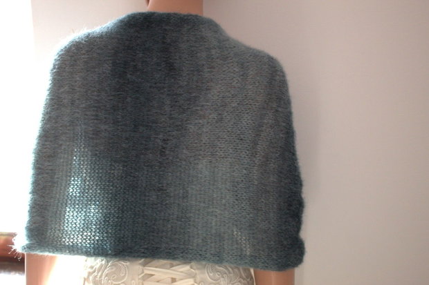 Șal teal din mohair și alpaca eleganță profundă și textură luxoasă