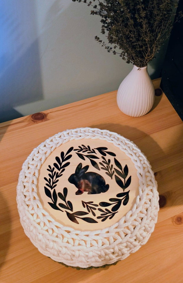 Coș decorativ handmade "Tărâmul croșetat al Yarei"