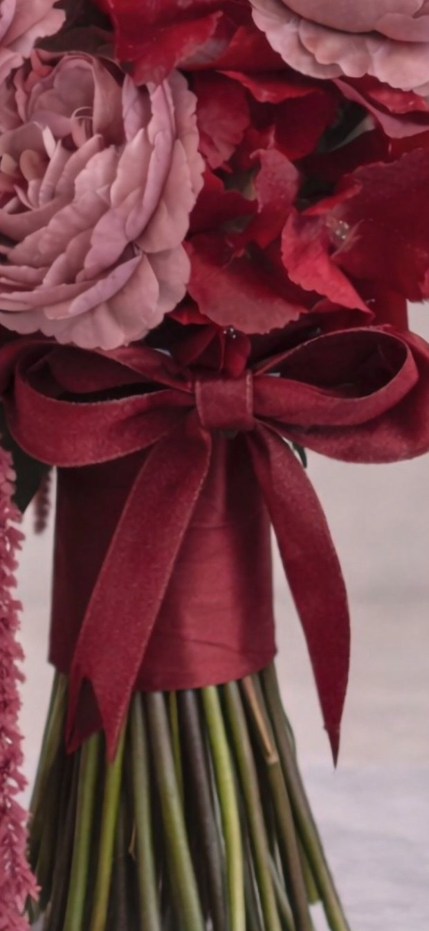 Buchet mireasă /nasa burgundy elegant cu flori artificiale premium