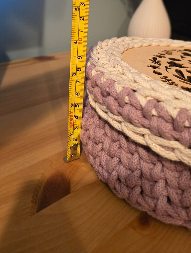Cos decorativ handmade "Tărâmul croșetat al Yarei"