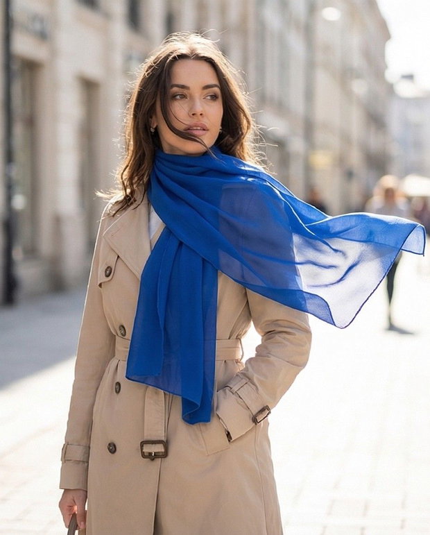 Eșarfa ALBASTRA