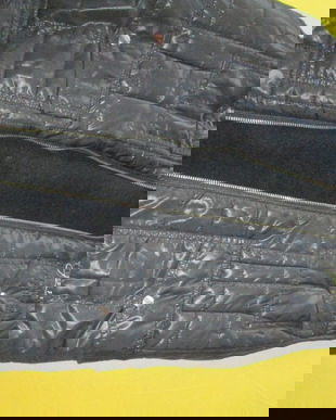 vesta matlasata  neagra   S