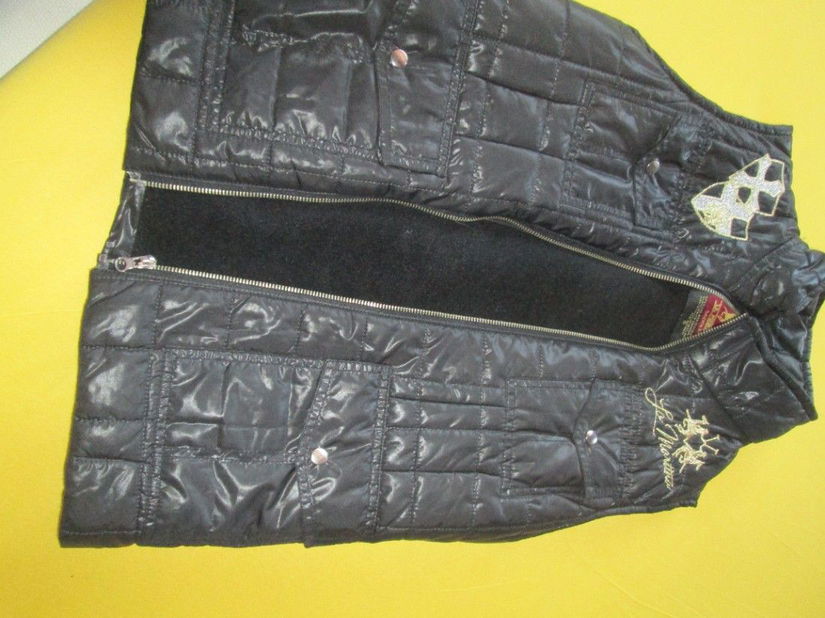 vesta matlasata  neagra   S