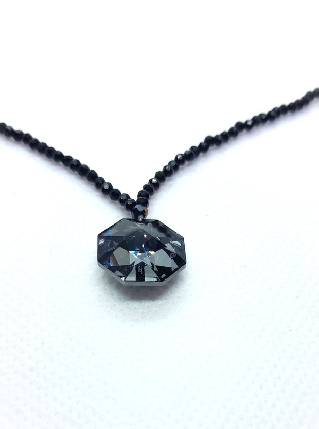 Colier cu pandativ Swarovski