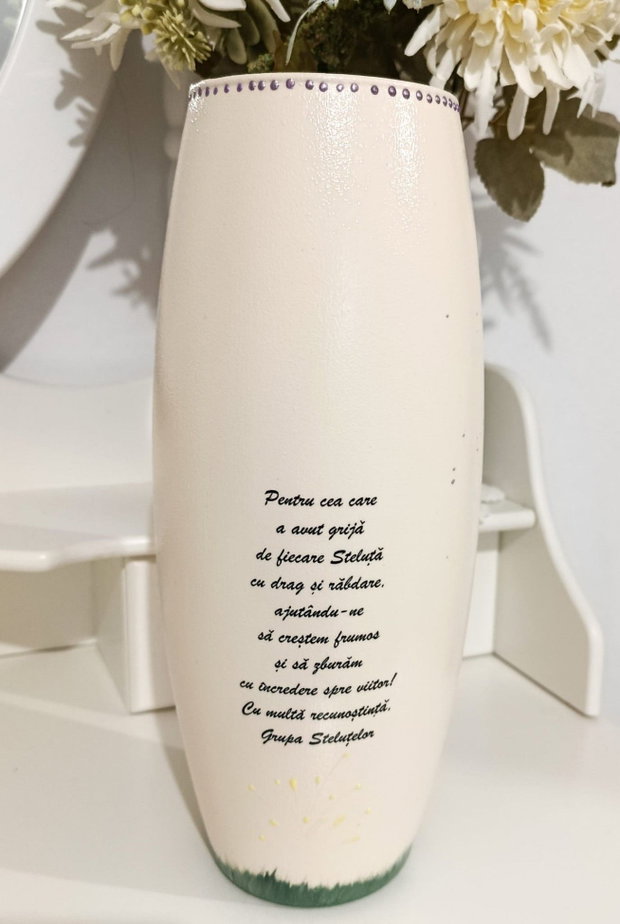 Vază personalizată pentru Grupa Steluțelor