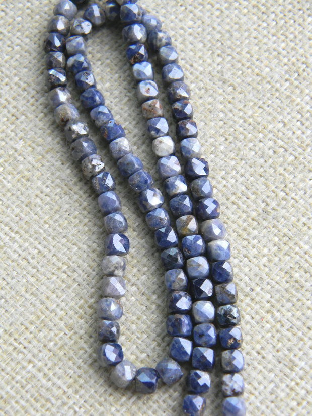 Safir cubulete 5 mm (IJ2)