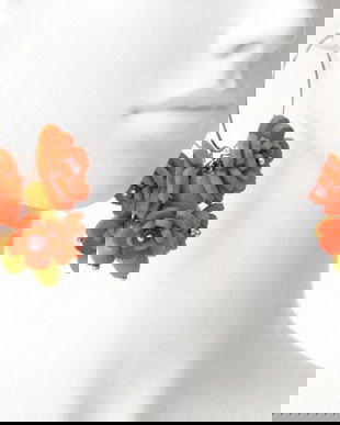 Cercei handmade cu flori rosii (cod1401)