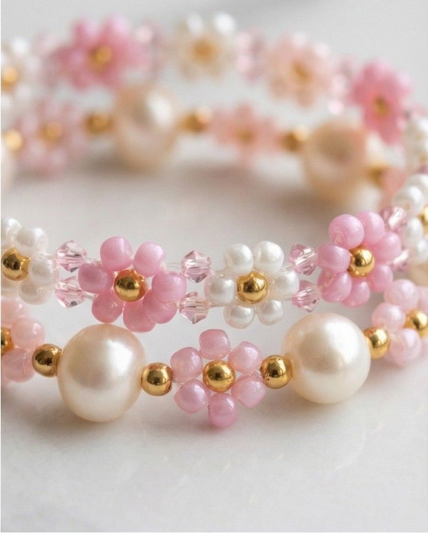 Rezervat Set Brățări și cercei - Pink Flowers & Pearls