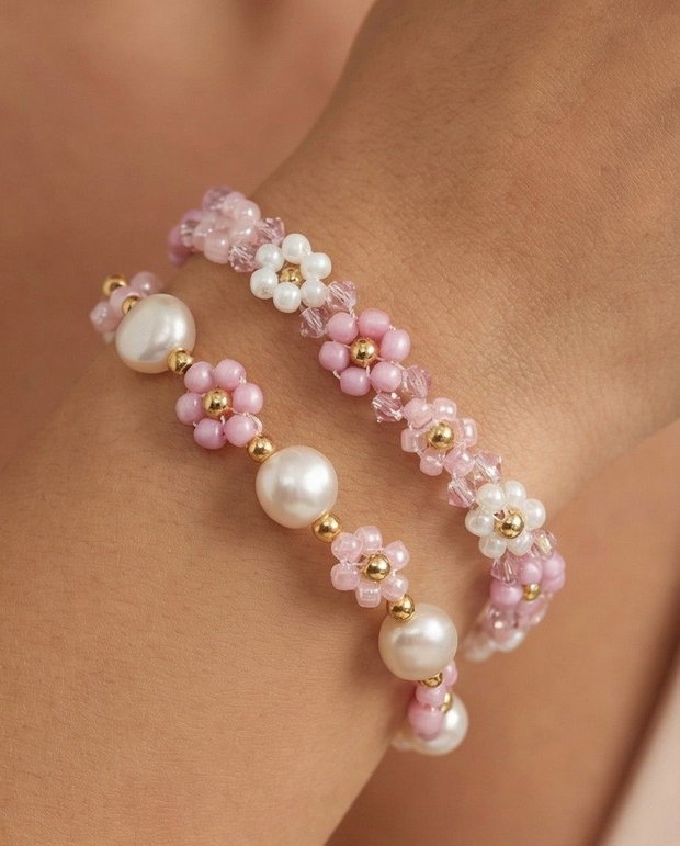 Rezervat Set Brățări și cercei - Pink Flowers & Pearls