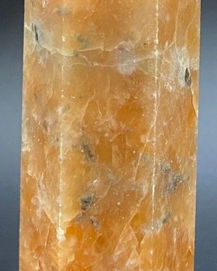 Piatra Soarelui - Obelisc piatra semipretioasa