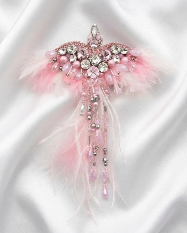 Rezervat Broșă - Pink Glam Bird