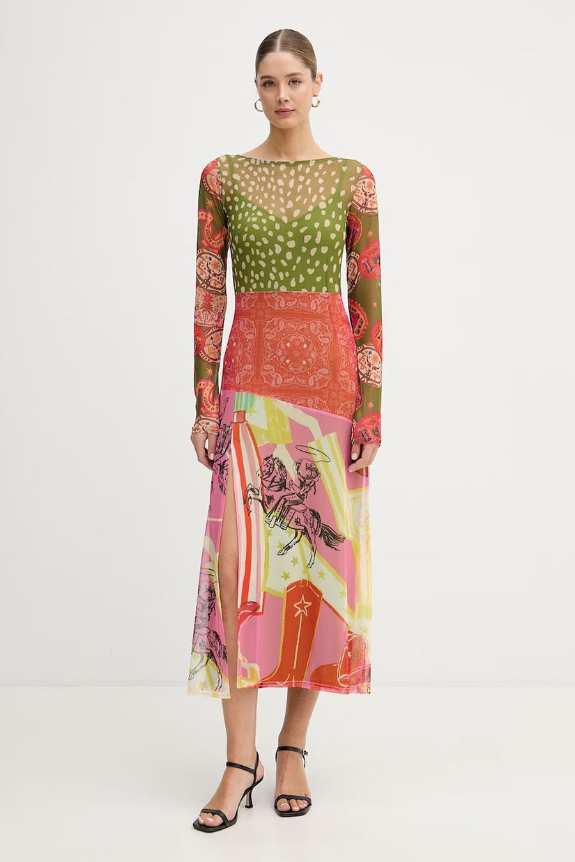 Never Fully Dressed rochie