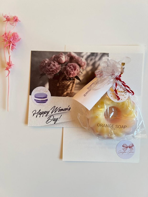 Săpun handmade orange soap, prospețime citrice în formă delicată, cadou 8 martie