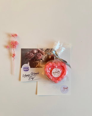 Săpun handmade inimă - cadou romantic cu parfum dulce