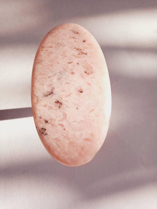 Opal roz - Simbol al Sperantei