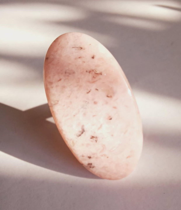 Opal roz - Simbol al Sperantei