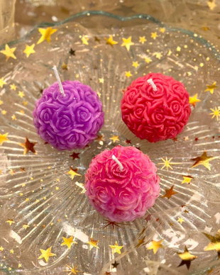 Lumânare parfumată handmade pentru decor sau cadou