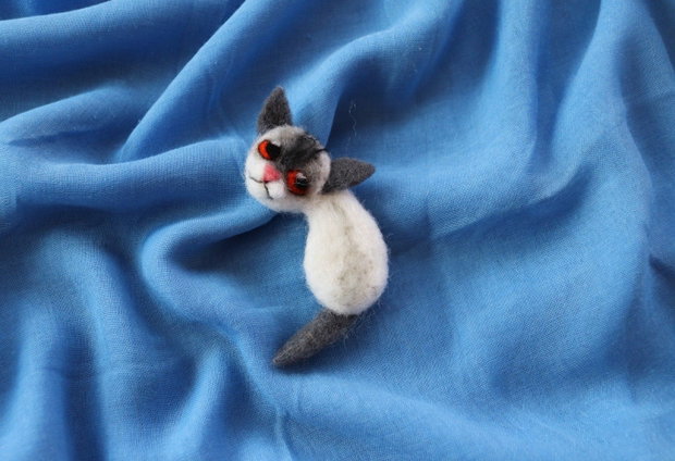 Brosa/ornament `Mitzucu`