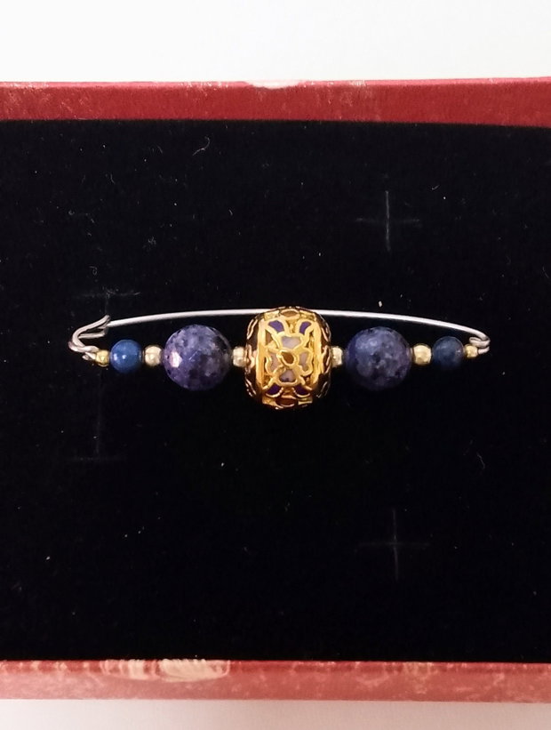 Broșă cloisonnee aurita, sodalit și lapislazuli