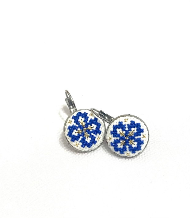 Set- brosa si cercei cu broderie manuala