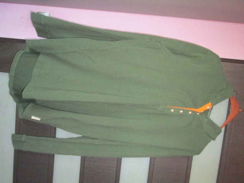 bluza verde cu gluga L
