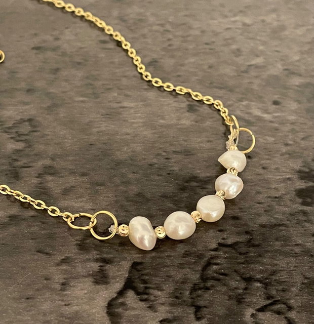 Colier White Pearls
