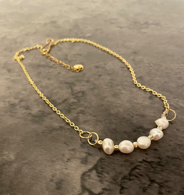 Colier White Pearls