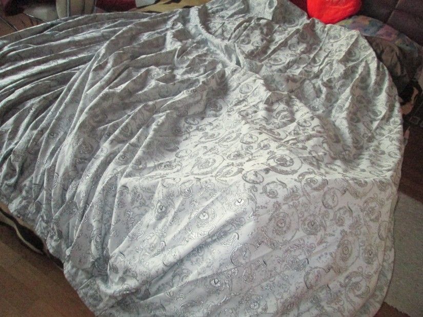 2 draperii gri superbe