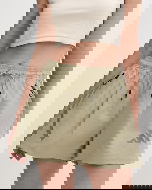 adidas pantaloni scurți pentru femei x Z.N.E