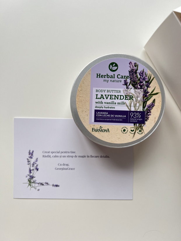 Set cadou Green Embrace Ritual cu cremă de mâini, spray parfumat, mască naturală, unt de corp cu lavandă