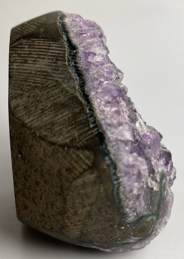 Ametist - Fragment geoda piatra semipretioasa