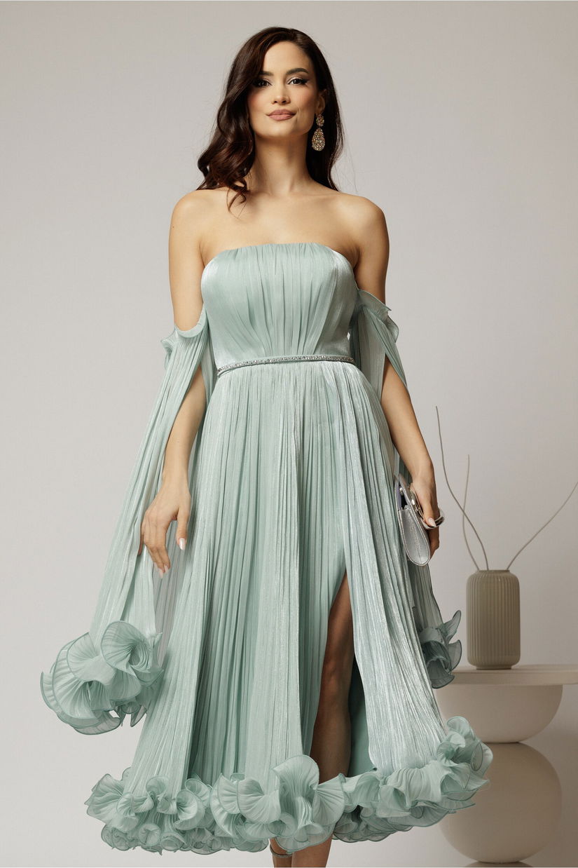 Rochie de seara verde mint cu volanase din voal cu pelicula si maneci detasabile